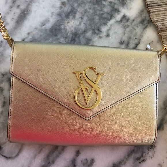 2 Victoria Secret Purses - Picture 3 of 8